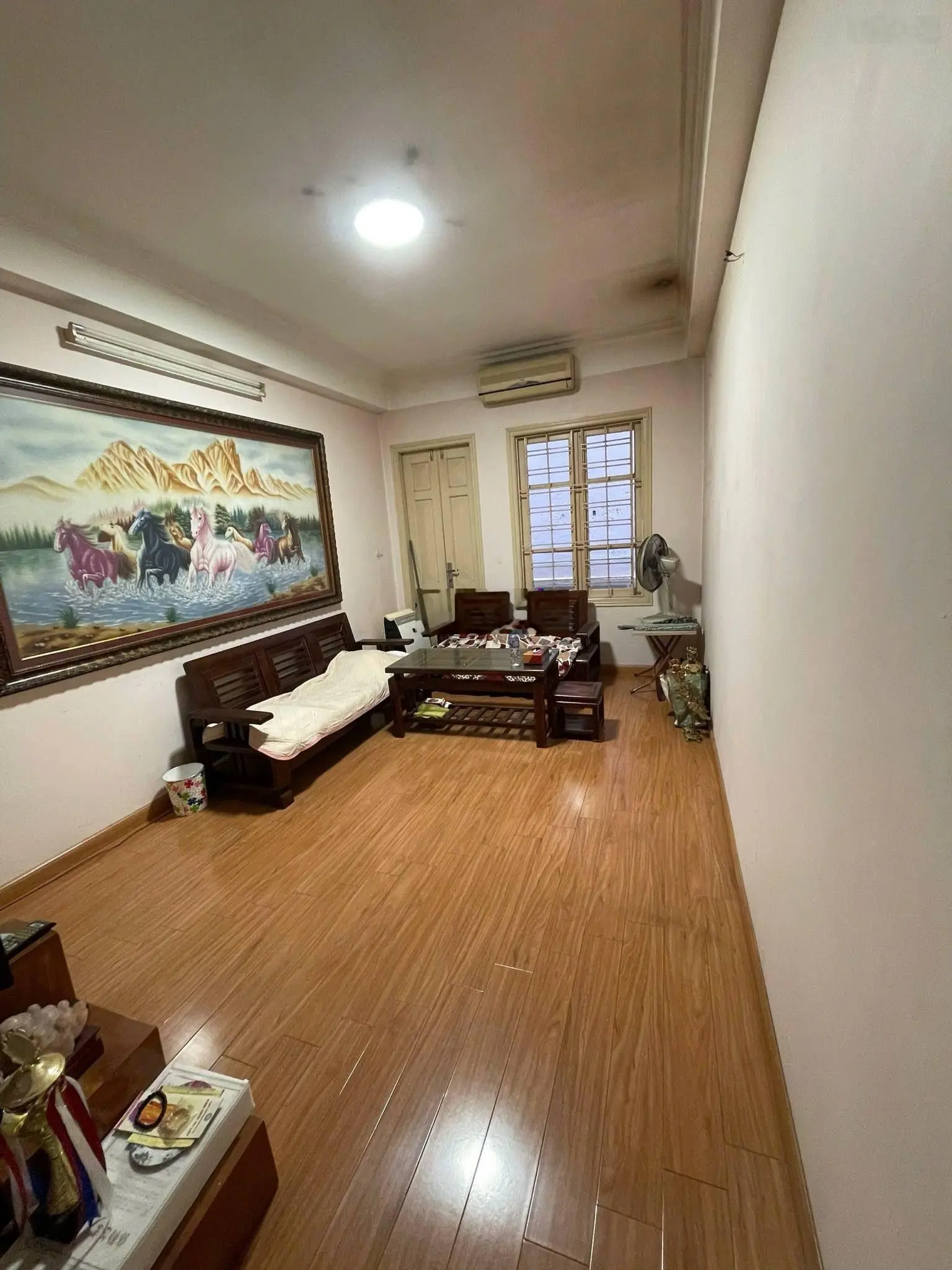 Cần Bán Nhà Mễ Trì Thương , Nam Từ Liêm, Đuờng Oto Trách, Lô Góc 3 Thoáng, Dân Xây, Giá Đầu Tư.