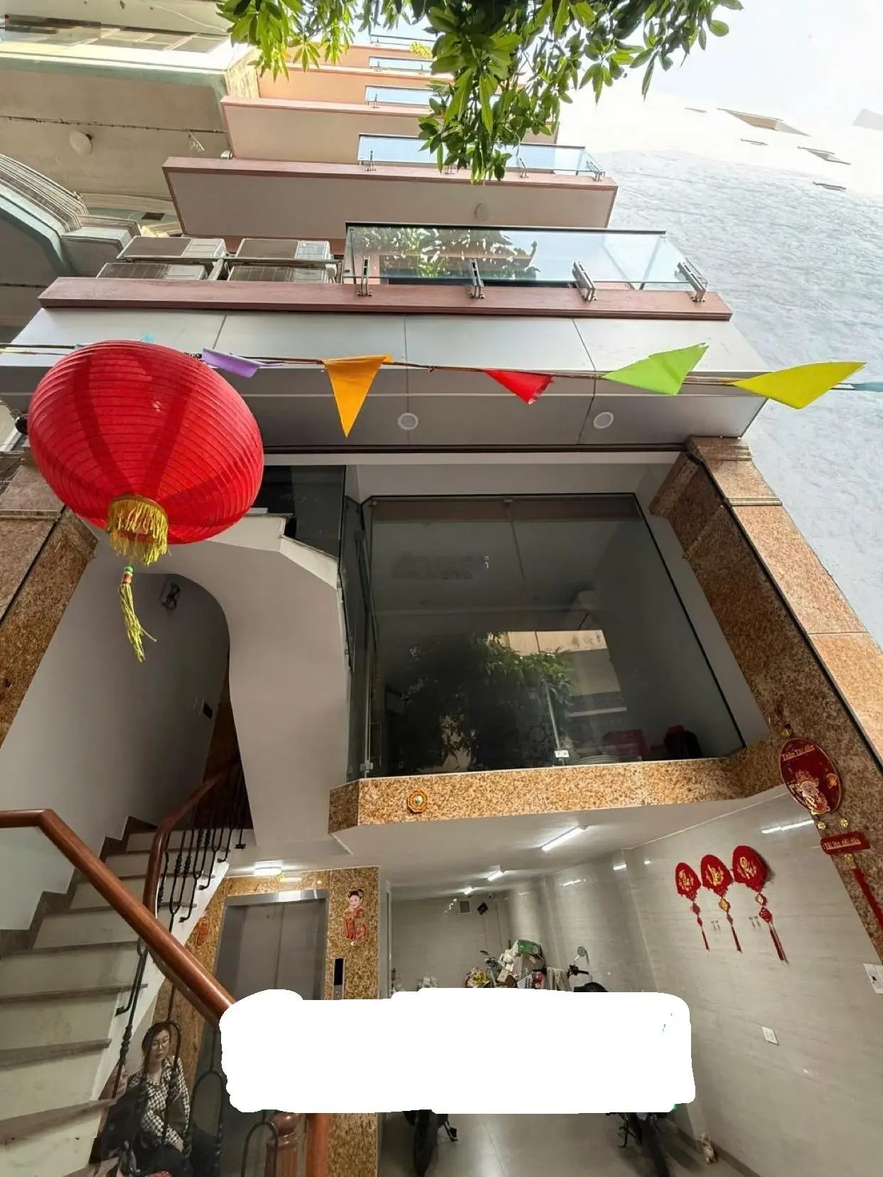 Bán nhà Cầu Giấy- Toà nhà 8T thang máy- phân lô ô tô- cách phố 1 nhà- 60m2- 25 tỷ