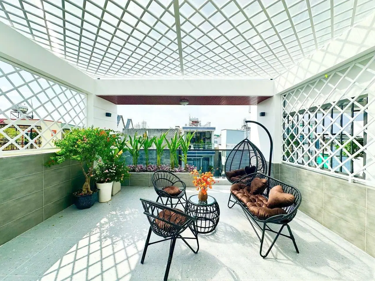 Hot - nhà phố hiện đại mới xây xong đường huỳnh thị đồng -- thông ra dương cát lợi