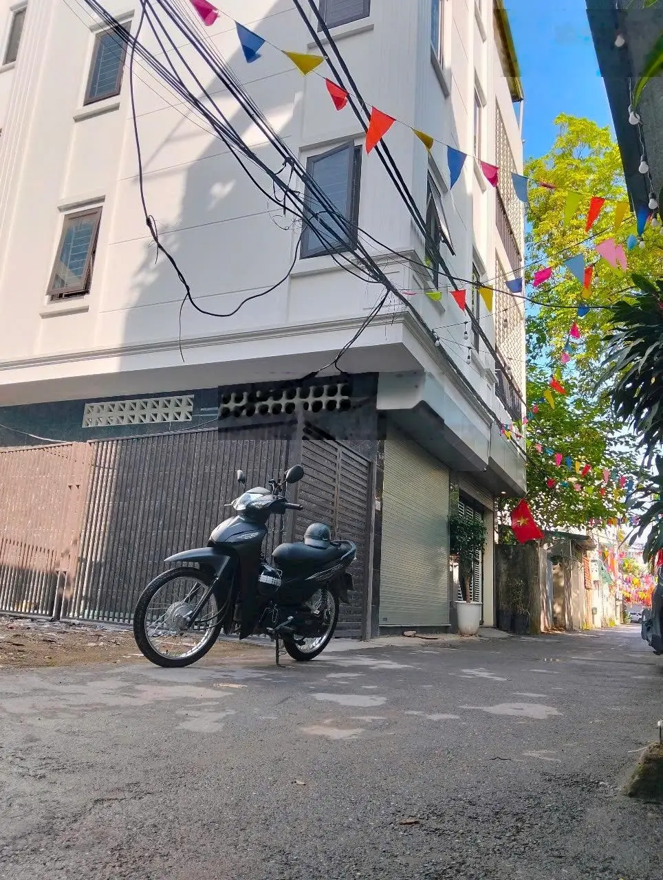 Bán nhà xuân phương 6 tầng thang máy ô tô kinh doanh giá 6.8 tỷ full nội thất