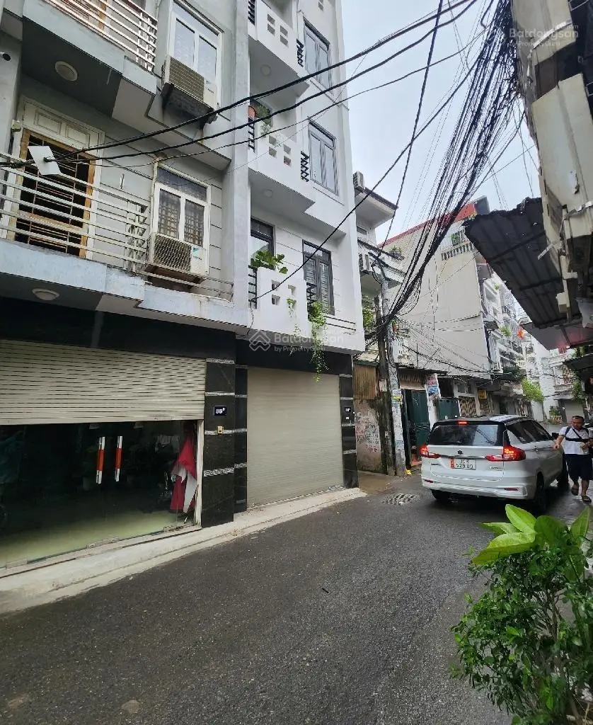 Chính chủ bán nhà riêng tại đường Tân Mai, giá 8,9 tỷ vnd, diện tích 40m2