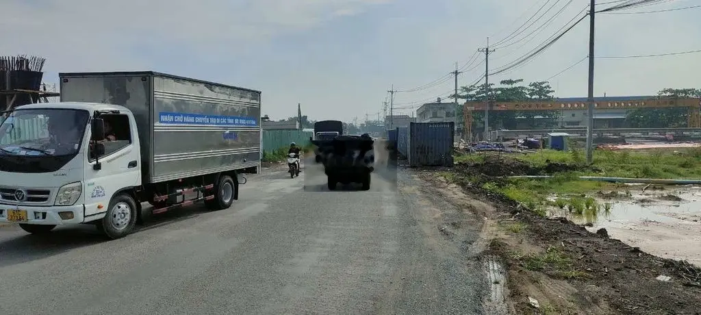 Đất DT : 75 x 134m mặt tiền đường vành đai 3 xã cách võ văn bích 100m