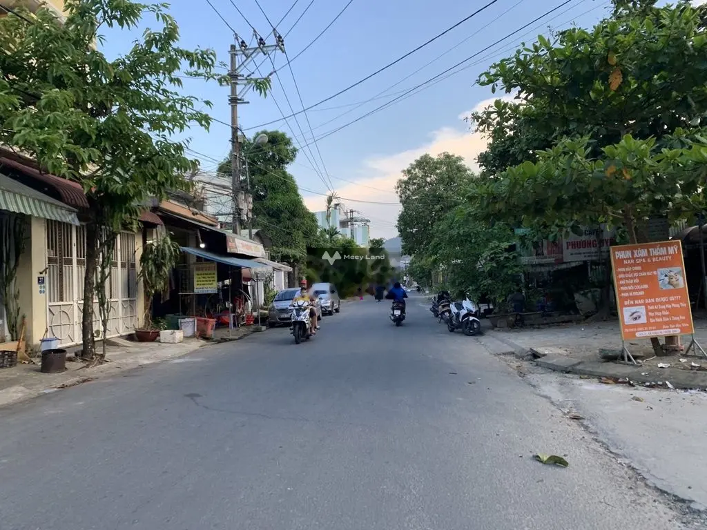 Bán lô đất mặt tiền đường Đào Sư Tích, gần Hoàng Văn Thái, vị trí đẹp