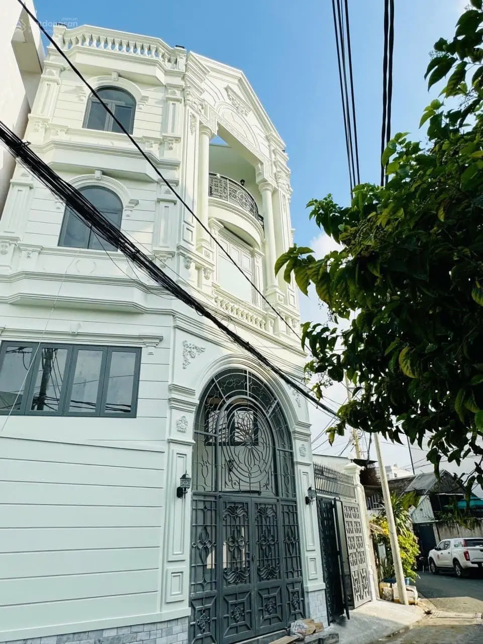 Bán nhà phố mới 100% mặt tiền đường Nguyễn Tuyển phường BTT, TP Thủ Đức, giá 9,7 tỷ