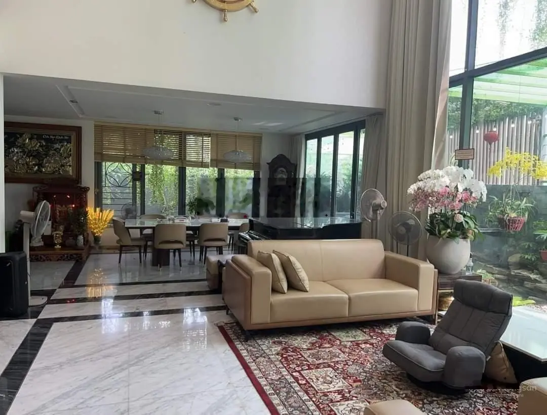 Chính chủ - cần bán nhà biệt thự - sổ hồng trao tay