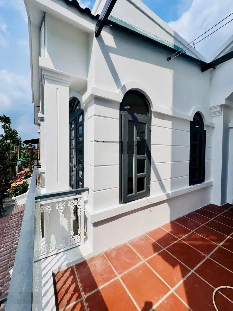 Nhà trệt lầu 6x10 hẻm oto giá 4tỷ380
