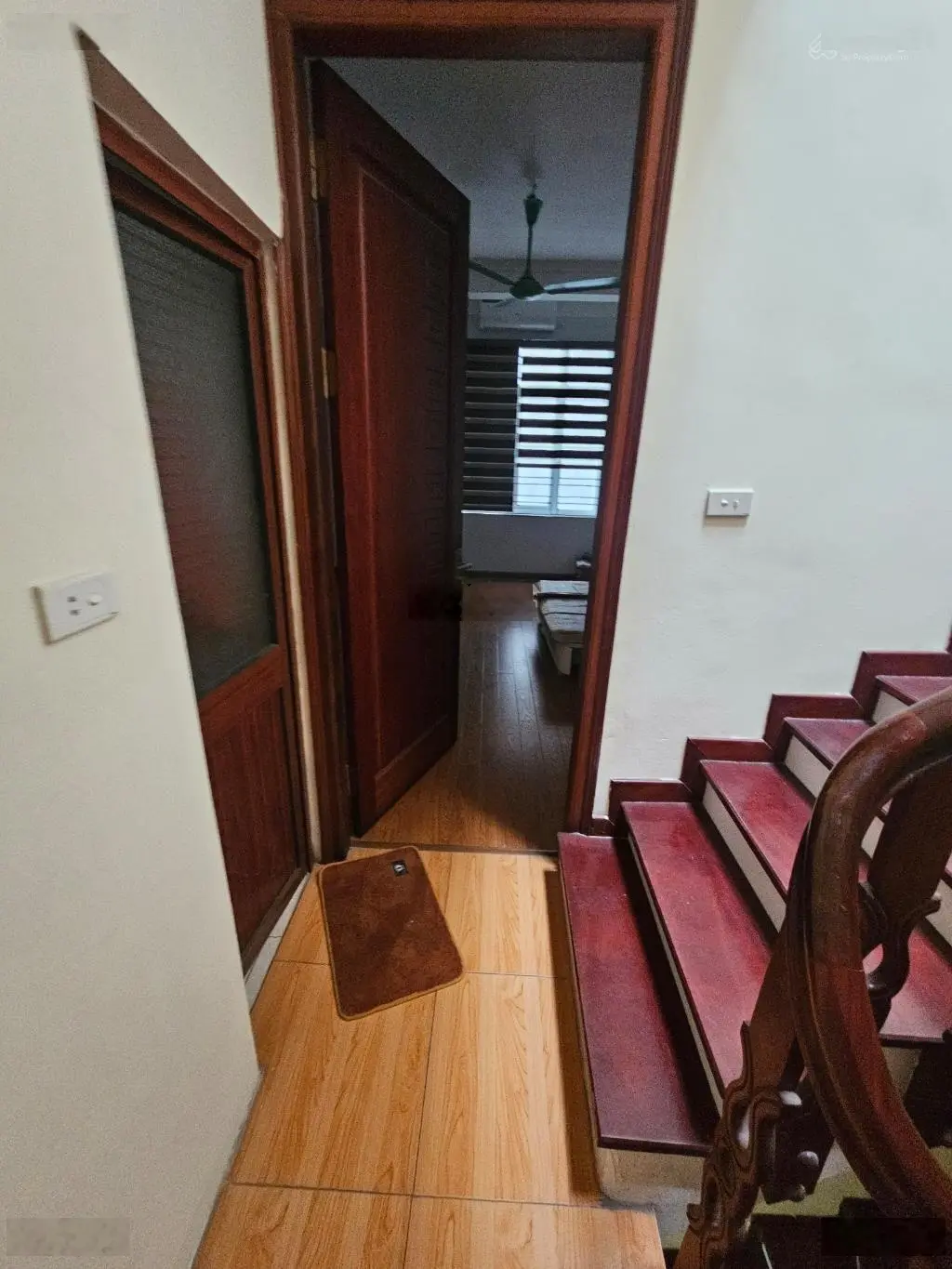 - Đội Cấn - Nhà thoáng 3 mặt - Ngõ rộng thoáng - Gần Hồ - Ô tô