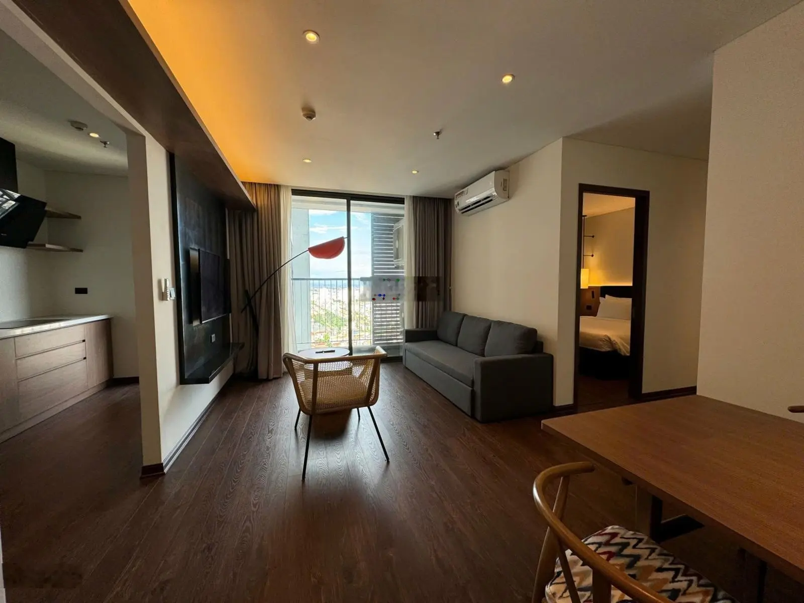 900tr/2 căn studio/67m2, full nội thất, sổ vĩnh viễn, thanh toán 30% với chủ đầu tư