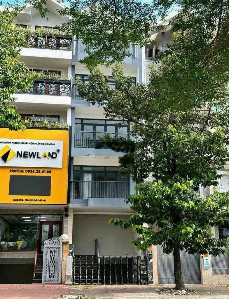 Nhà mặt tiền đường D4 KDC Him Lam P Tân Hưng Q7