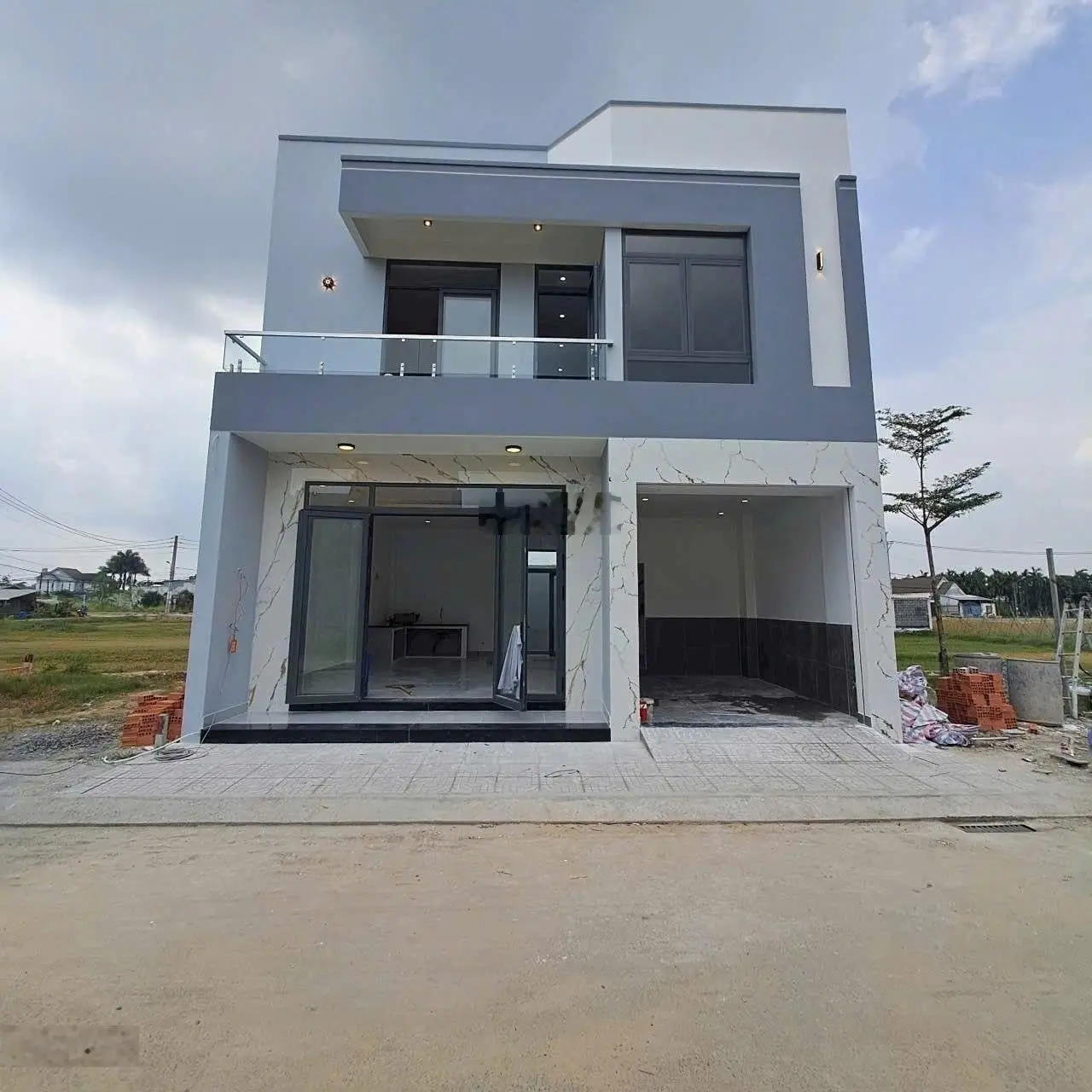 Nhà mới 1 trệt 1 lầu DT sử dụng 136m2 SHR hoàn công đủ Đường Tỉnh lộ 2, Tân Phú Trung giá 2 tỷ 7