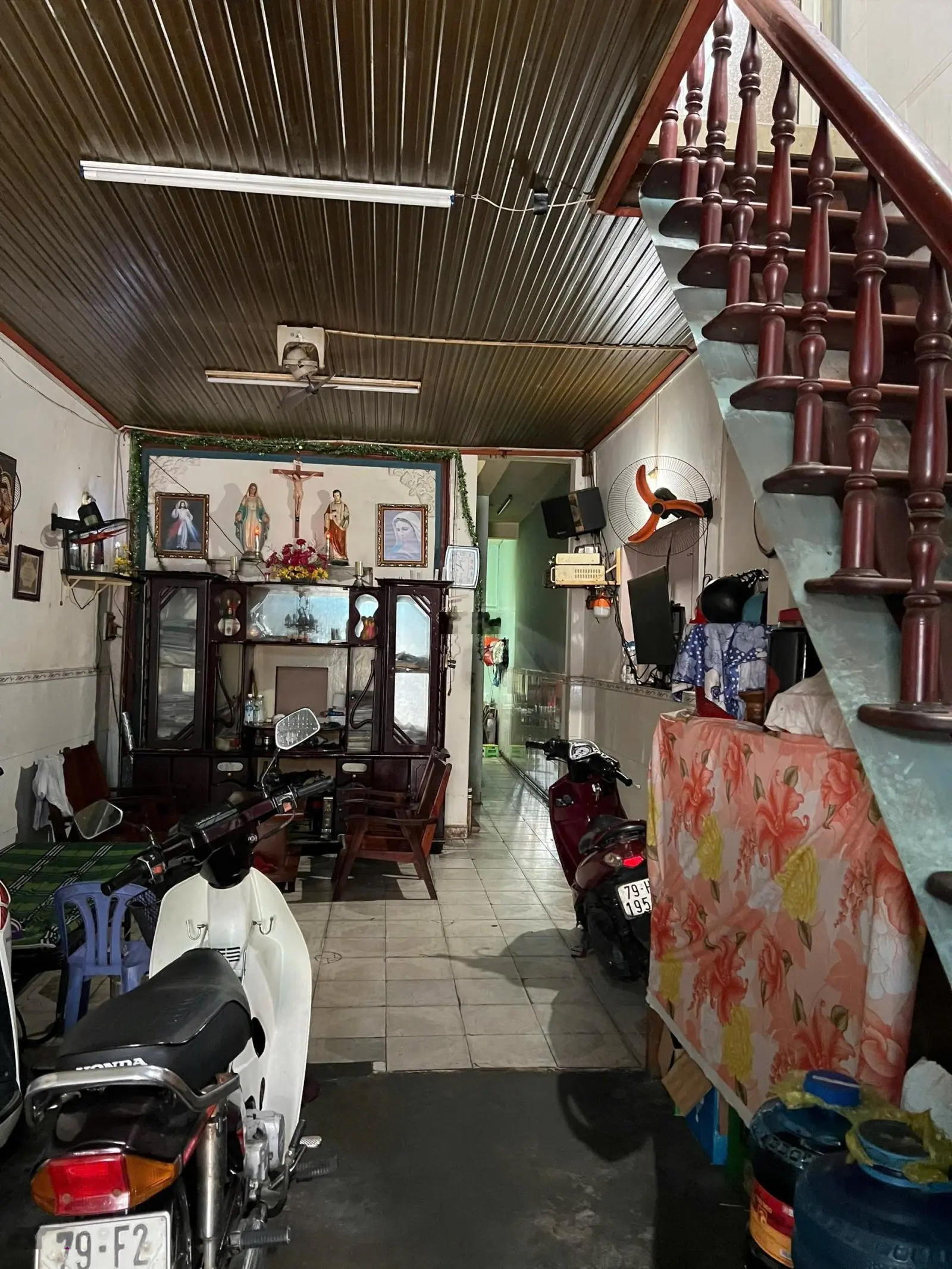 Bán Nhanh Nhà Mặt Tiền Đường Dương Hiến Quyền Phù Hợp ở và kinh doanh
