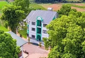 Cần tiền đầu tư bán rẻ lô đất 611m2 cực đẹp xung quanh rất nhiều villa và home stay