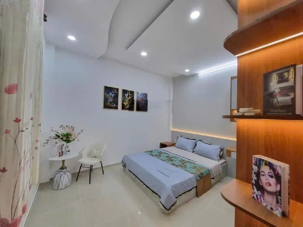 Nhà có chiều ngang 11m cực đẹp Phạm Văn Chiêu, P9, Gò Vấp DT 54m2 giá 5 tỷ 800 full nội thất