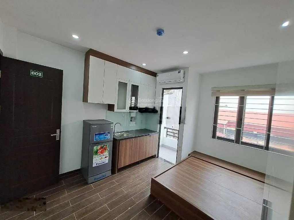 Bán CCMN 7T TM sát mặt phố Phú Đô 55m2, dòng tiền 60tr/th, có ban công, an toàn PCCC, 30m oto tránh