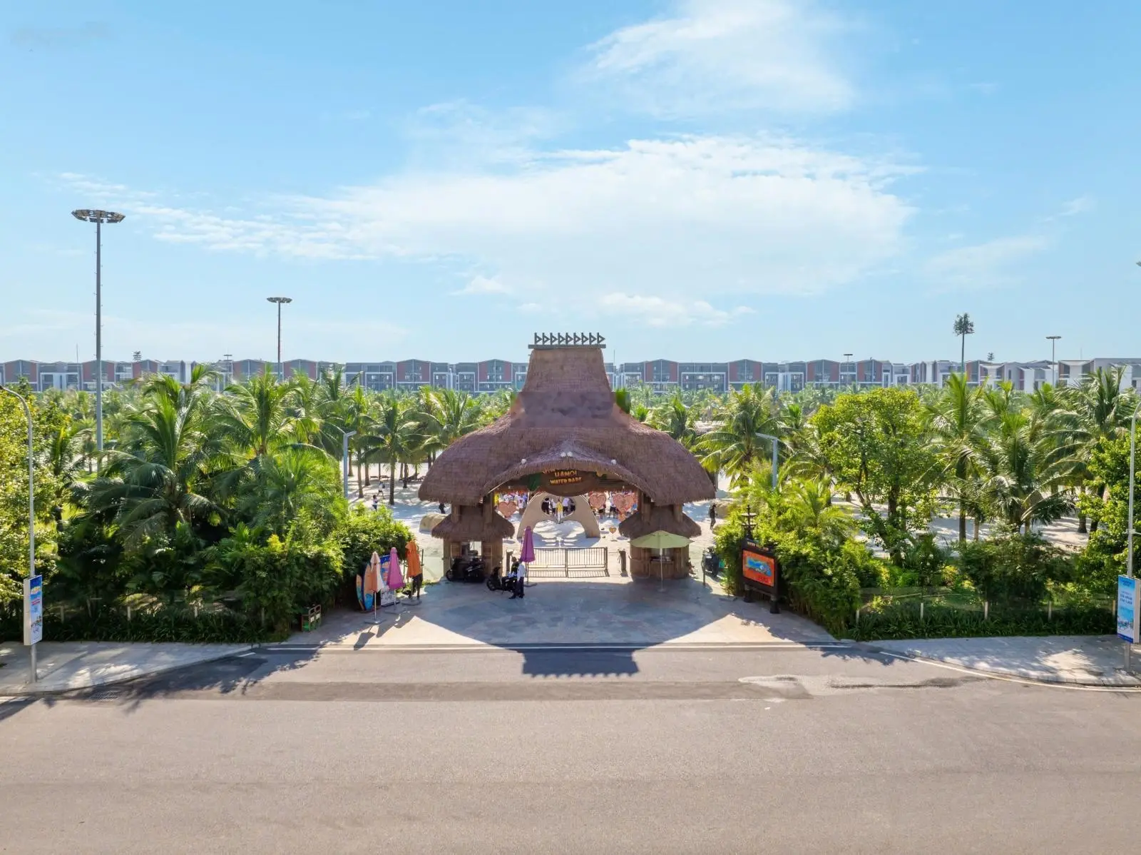 Biệt Thự Ánh Dương 70 m2 , View Trực Diện Công Viên , Cạnh Biển Hồ ,Trường Học, Sổ Lâu Dài