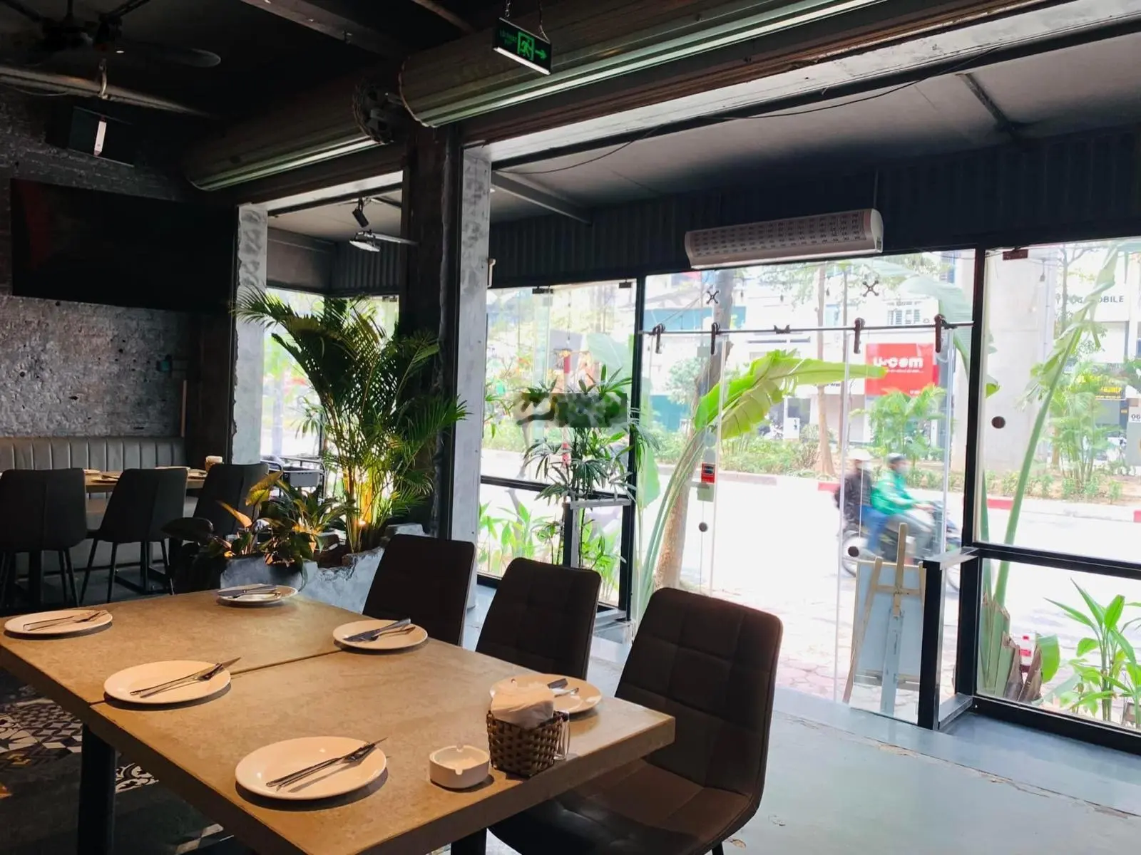Mặt phố Yên Lãng Đống Đa 224m2 mặt tiền 10m 6 tầng 120tỷ