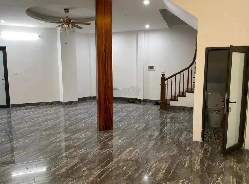 Bán nhà đẹp ở Hảo Nam, 73m, 4 tầng, mt 4m, 8,6 tỷ