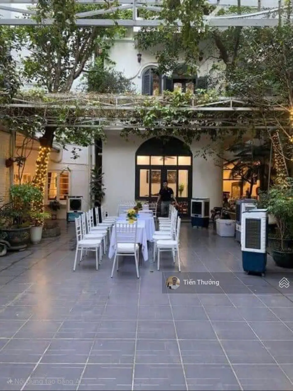Bán biệt thự mặt phố Hoàng Ngân, Phường Trung Hòa 262m2 x 5 tầng, mặt tiền 10m - Giá cực sốc