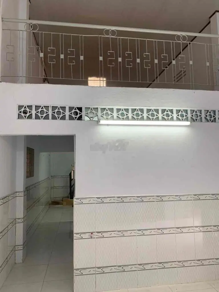hạ giá bán gấp nhà p3 GV, chỉ 2.9 tỷ/37m2 đất