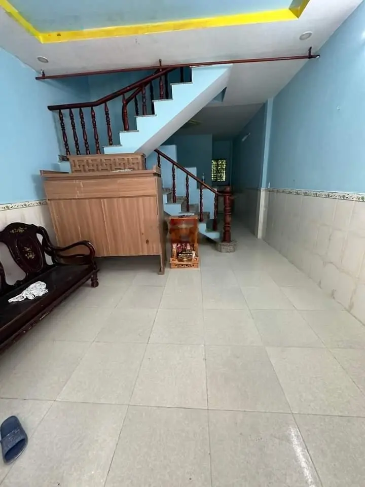 Bán căn nhà Nguyễn Viết Xuân, An Bình Dĩ An Bình Dương 60m2 sổ sẵn