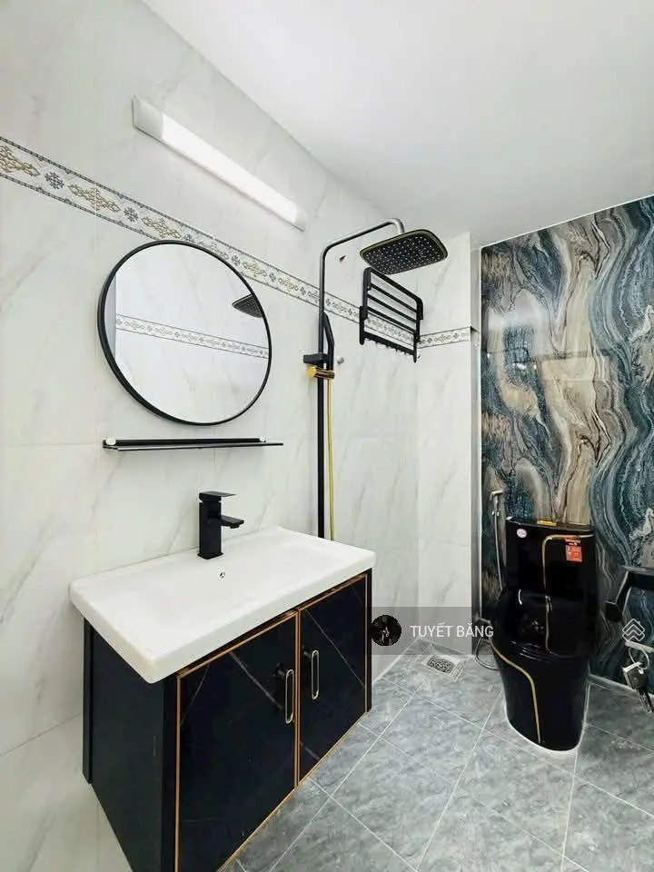 Cần tiền xoay vốn nhà ngay Lã Xuân Oai,Tăng Nhơn Phú A,quận 9.Giá chỉ 2 tỷ 9 .Sau Saigon Villa hill