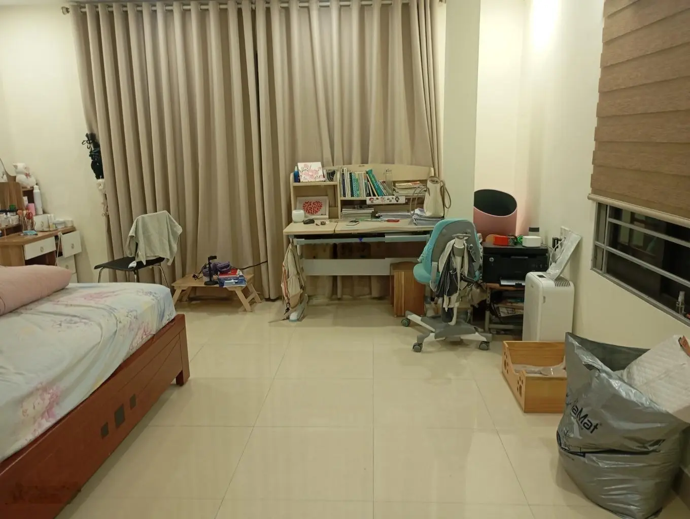 Nhà đẹp long lanh đàm quang trung long biên 5 tầng, ô tô đỗ cửa, về ở luôn.