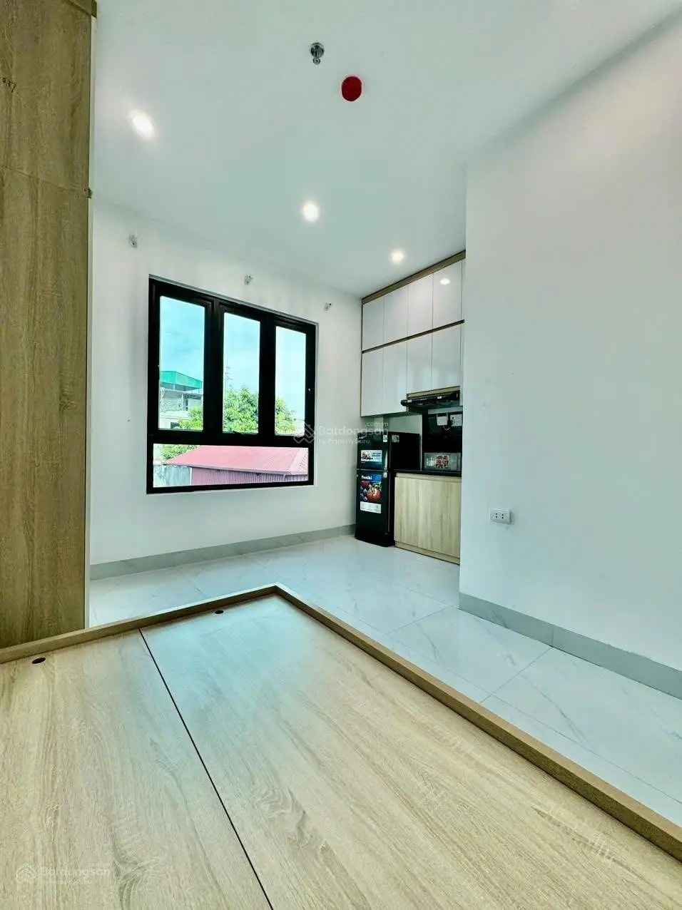Đẹp nhất Trần Cung, nhanh tay! Chỉ 9.5 tỷ có ngay CCMN 12 phòng, DT 42m2, MT 4m, ngõ to cực đẹp