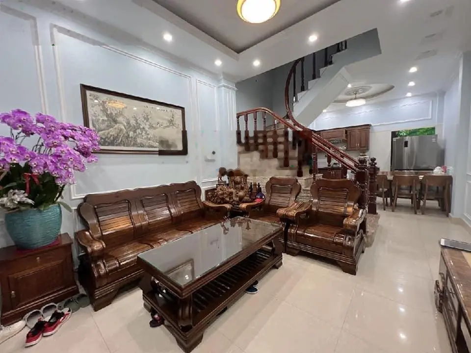 Bán nhà Bằng B Bằng Liệt, Hoàng Liệt, Hoàng Mai, HN 50m2 x 4 tầng nhà dân xây độc lập chắc chắn
