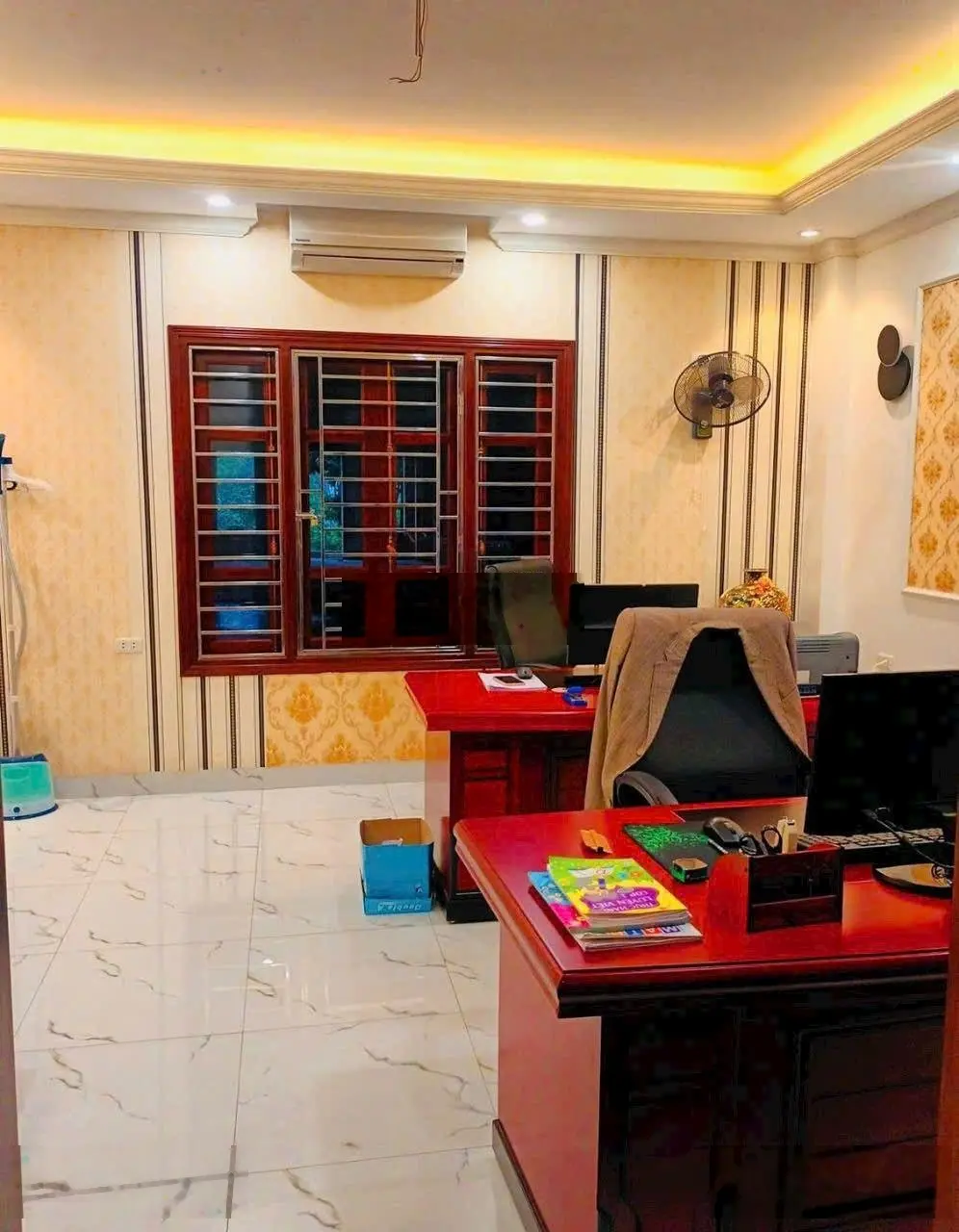 Biệt thự mặt phố 168m nhìn dải cây xanh. Khu BT8 hoàn thiện rất đẹp, cần bán nhanh