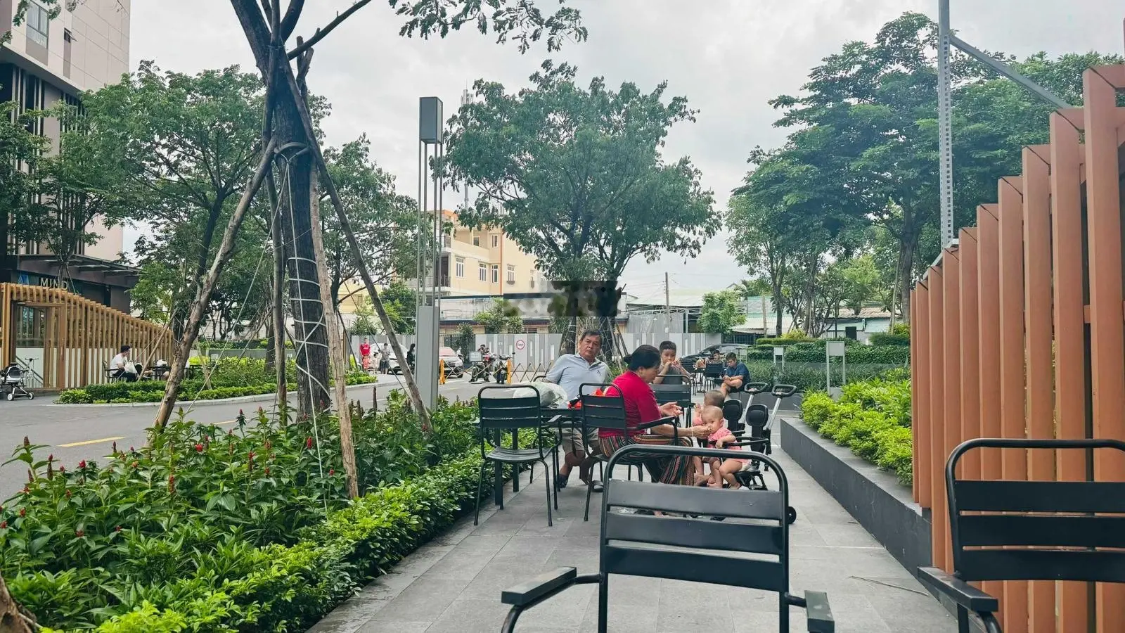 Hàng hiếm. Opal Bouleval 2pn giá chỉ 2,5 tỷ, full nội thất, sổ sẵn công chứng ngay. 0989 627 *** Trầm