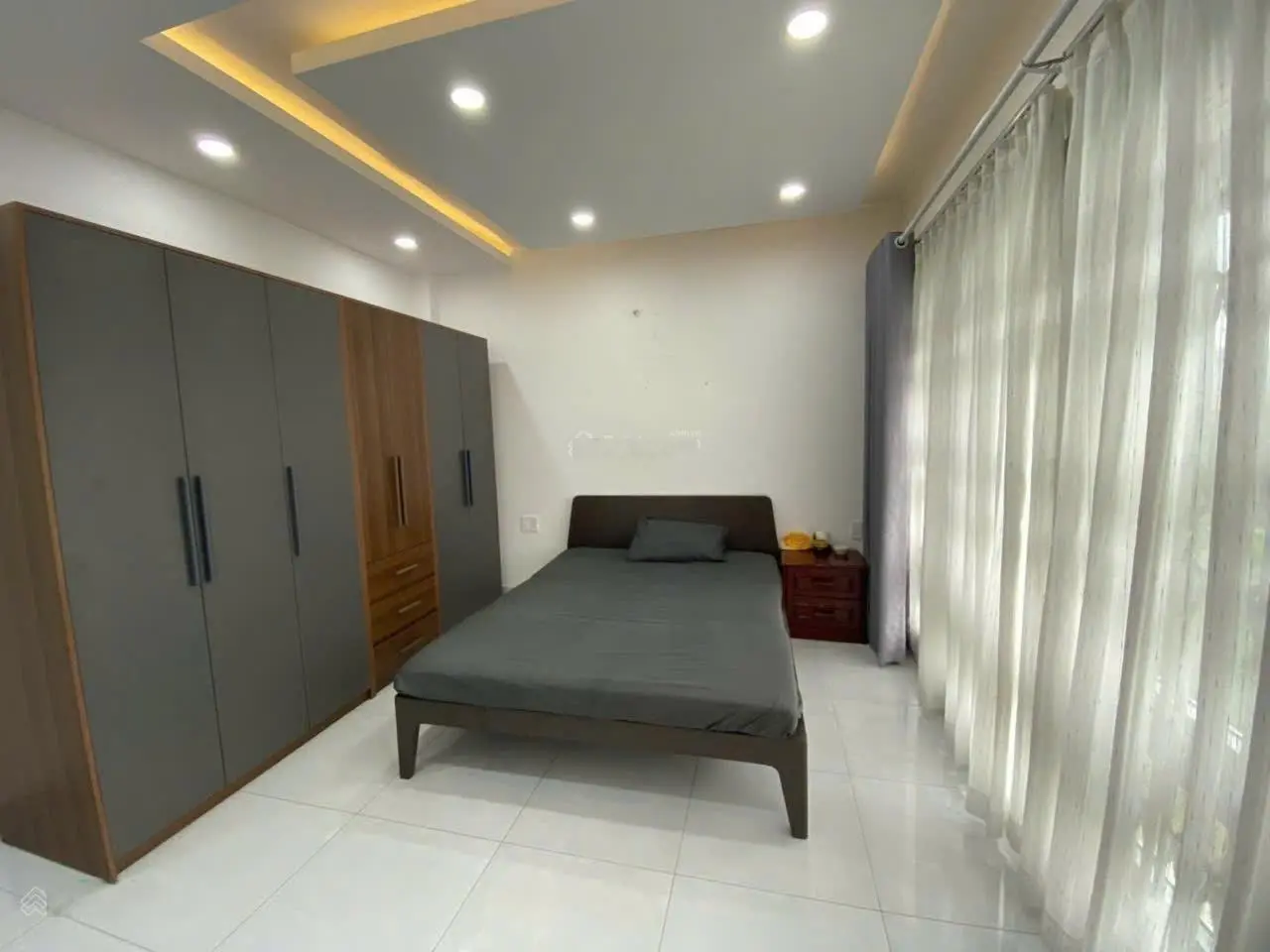 Bán nhà 3PN + 1 phòng sinh hoạt chung, 4.2x15.5 trệt 2 lầu 1 tum sân thượng HXH Đ. Nguyễn Duy Trinh