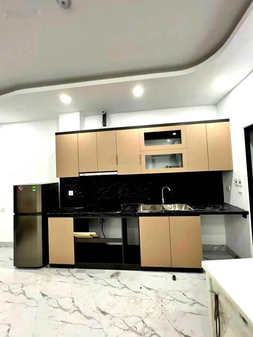 SIÊU PHẨM DÒNG TIỀN-Toà VP mới tinh Ba Đình_DT_100m_9tầng thang máy_vỉa hè thênh thang