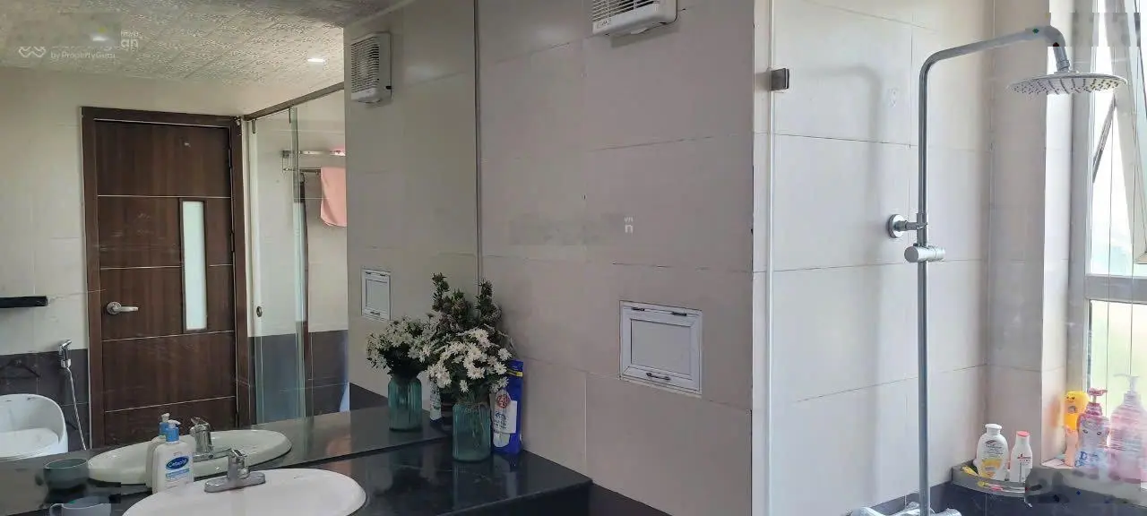 Bán căn 3 ngủ OCT3A KĐT Resco Cổ Nhuế tầng đẹp BC Đông Nam view công viên Hòa Bình LH 0822 238 ***