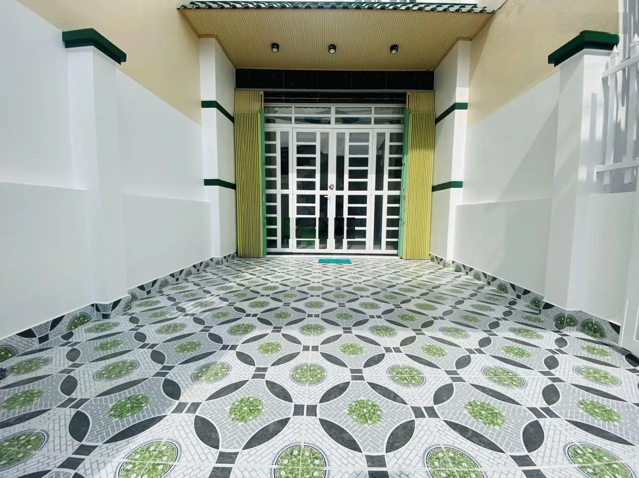 Bán nhà riêng 4PN, 2WC, 102m2, ở Quốc Lộ 50, Cần Giuộc, Long An
