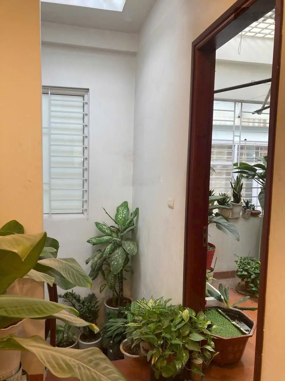 Bán căn nhà 4 Tầng 2 mặt thoáng ngay trường học Wellspring Bệnh Viện Tâm Anh và công Viên Bồ Đề