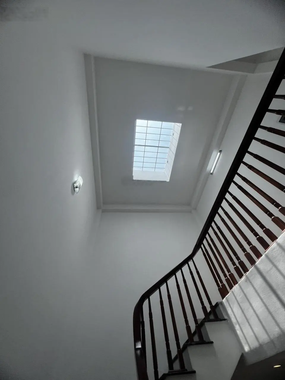 Hàng hiếm tại Đại Mỗ - bán nhà 4PN, 4WC chỉ 4,4 tỷ vnd, 32,5m2