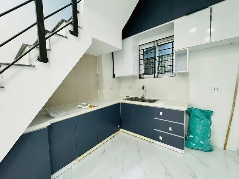 Căn nhà trung tâm quận đống đa- hưởng trọn không khí mát lạnh - giữa mùa hè oi ả