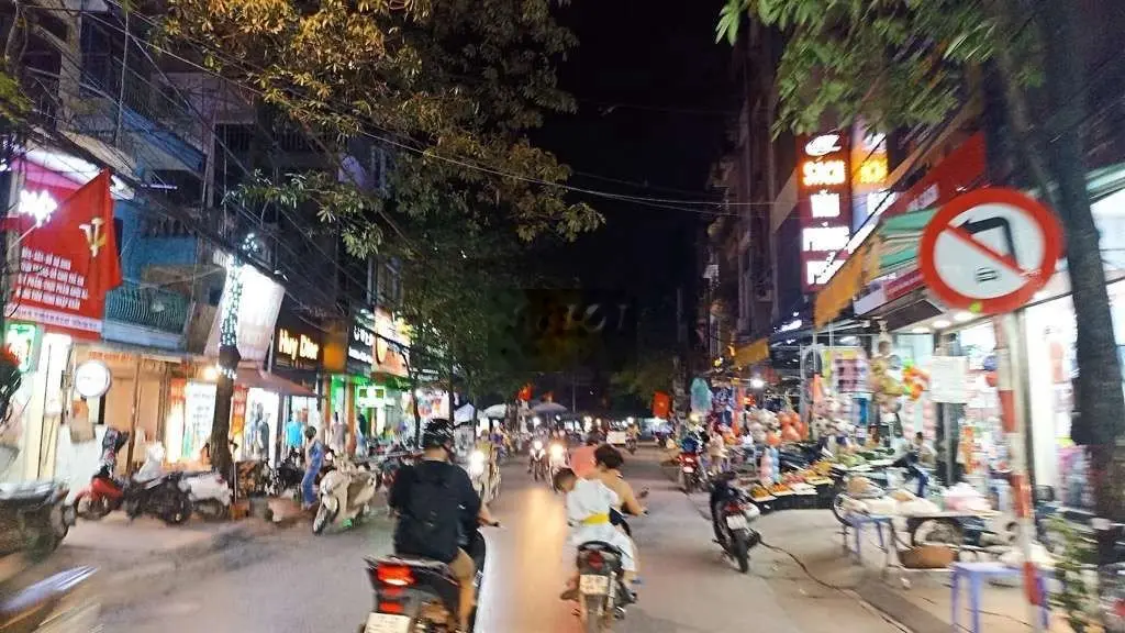 NÓNG ! CHỢ CỔ ĐIỂN, 4 TẦNG, 54M2, ÔTÔ TRÁNH, KINH DOANH, CHỈ HƠN 5 TỶ