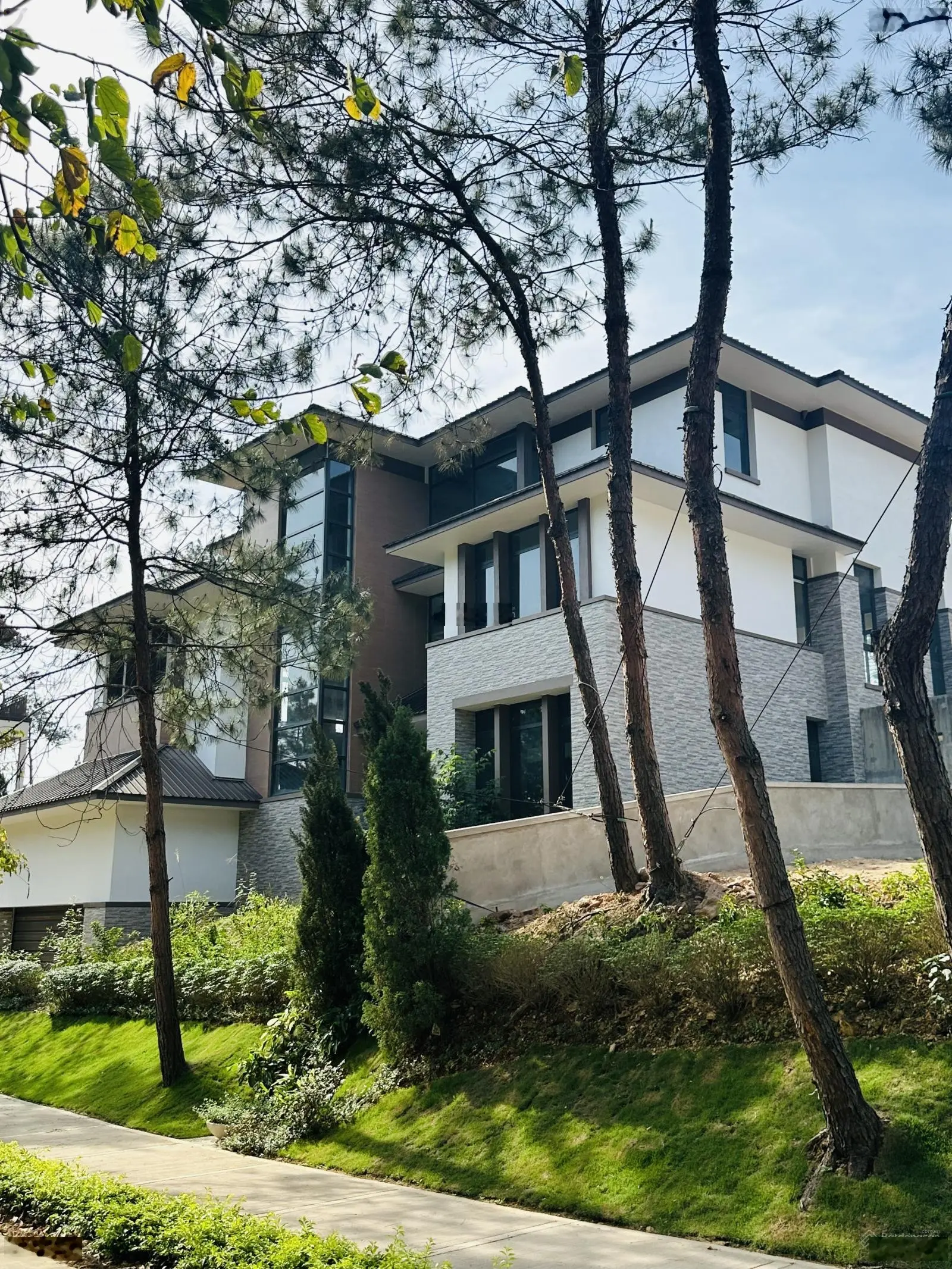 Bán biệt thự 3PN 2WC tại Thanh Xuân Valley, Phúc Yên, Vĩnh Phúc, giá siêu hời chỉ với 20 tỷ VND