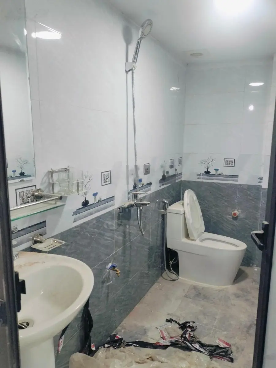 Nhà Vạn Phúc - 5tầng - sổ đỏ - xây mới
