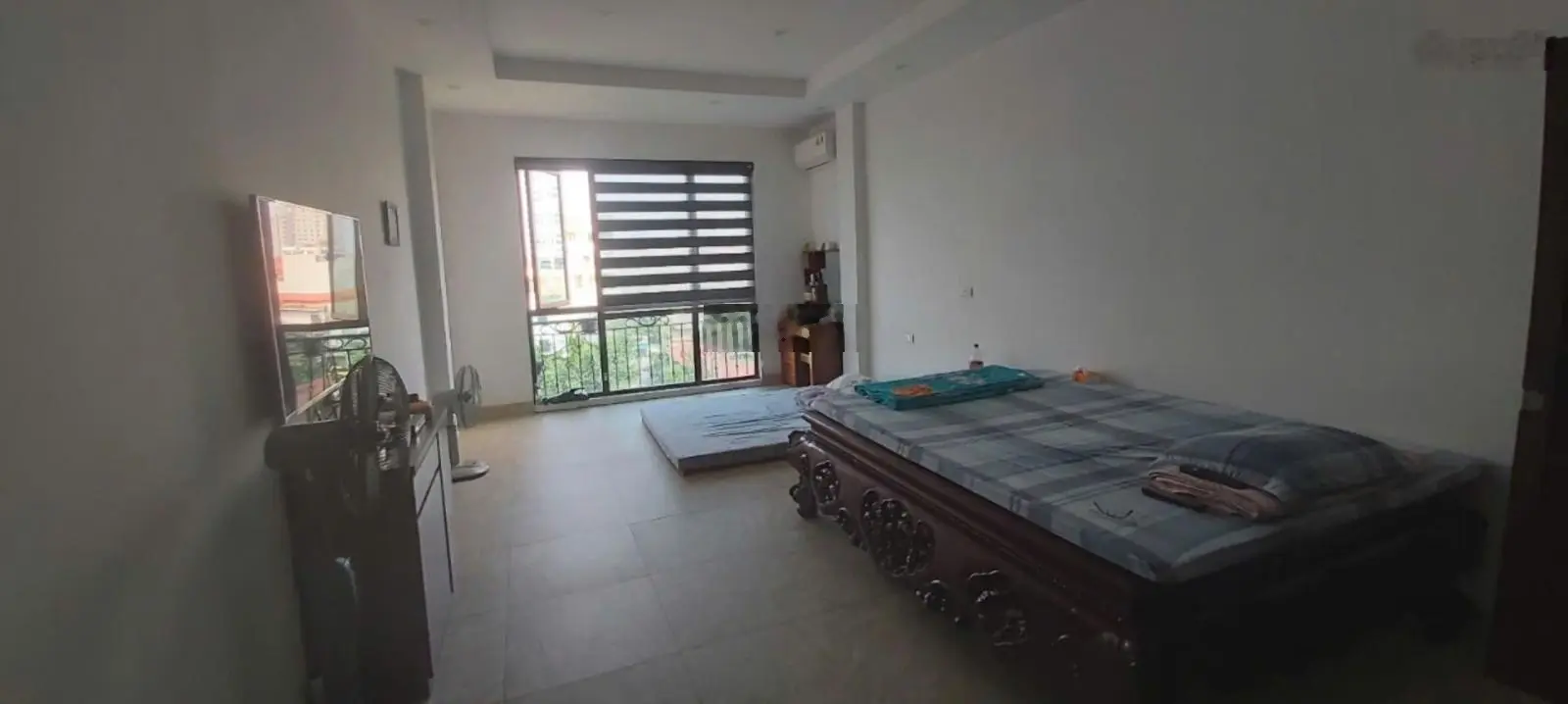 Nhà hoa hậu, giá bình dân chỉ 4.65 tỷ sở hữu nhà 4T dân xây - Việt Hưng, 45m2, nở hậu, ô tô đỗ cổng