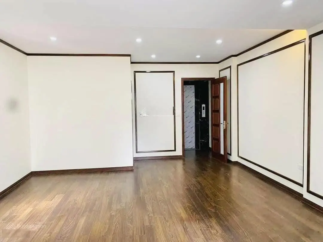 Bán nhà đường Hồ Đắc Di lô góc xây mới 43m2 6 tầng thang máy 10m ra ô tô tránh ngõ 3m cực thoáng