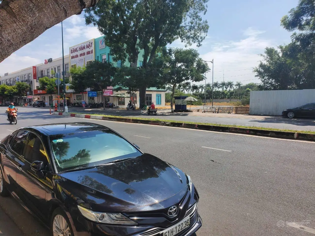 Bán Căn Nhà Mặt Tiền Đường Lê Văn Việt, Tăng Nhơn Phú, Quận 9