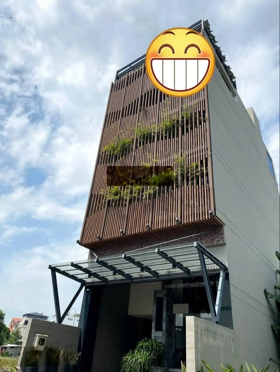 Bán tòa CHDV Thảo Điền, 8.5x24m, hầm 7 tầng. Doanh Thu 170tr/th giá 55 tỷ