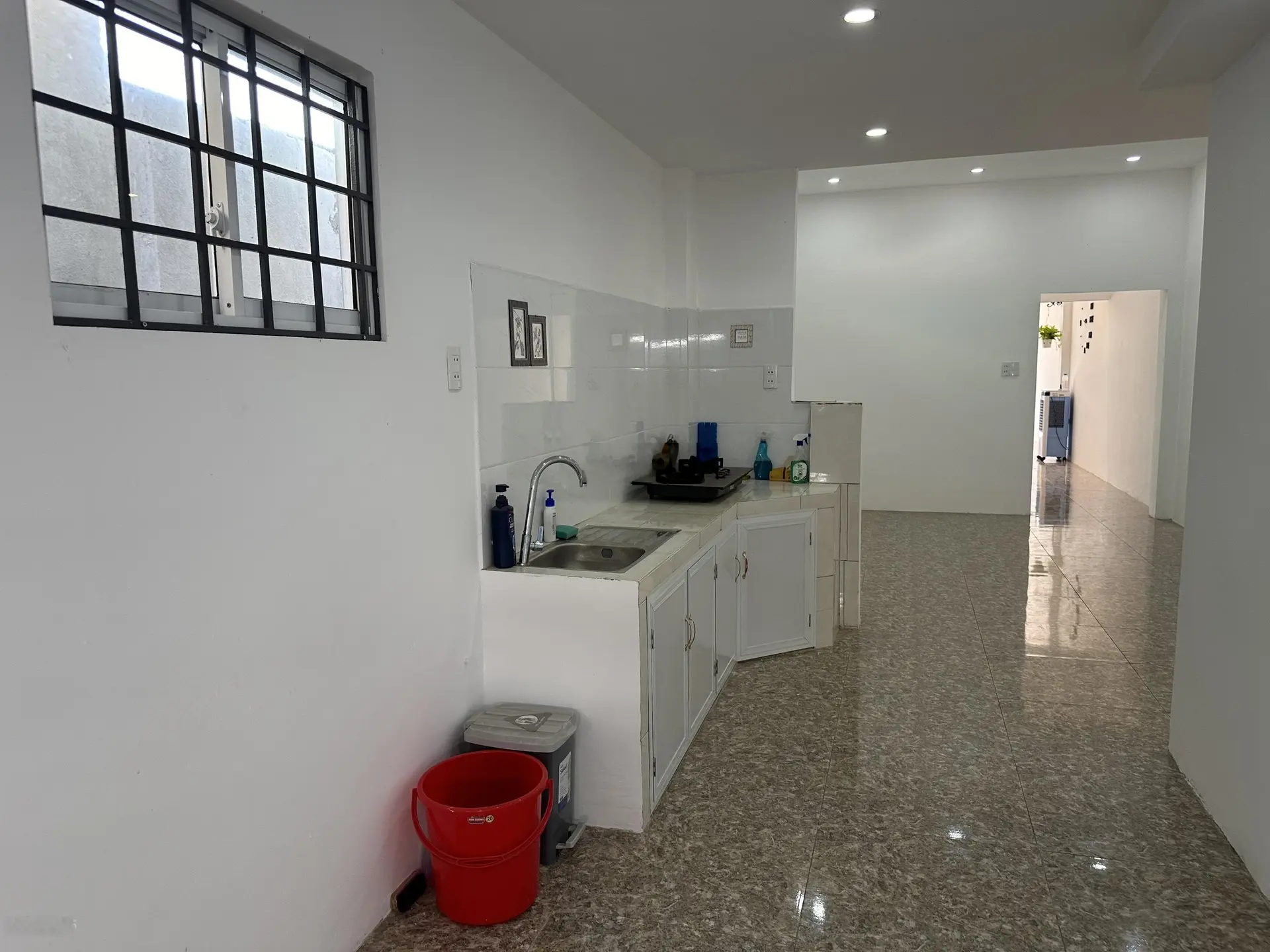 Anh Trịnh chính chủ bán nhà vị trí đẹp ngay trung tâm thị xã An Nhơn giá chỉ 2 tỷ 19 TL