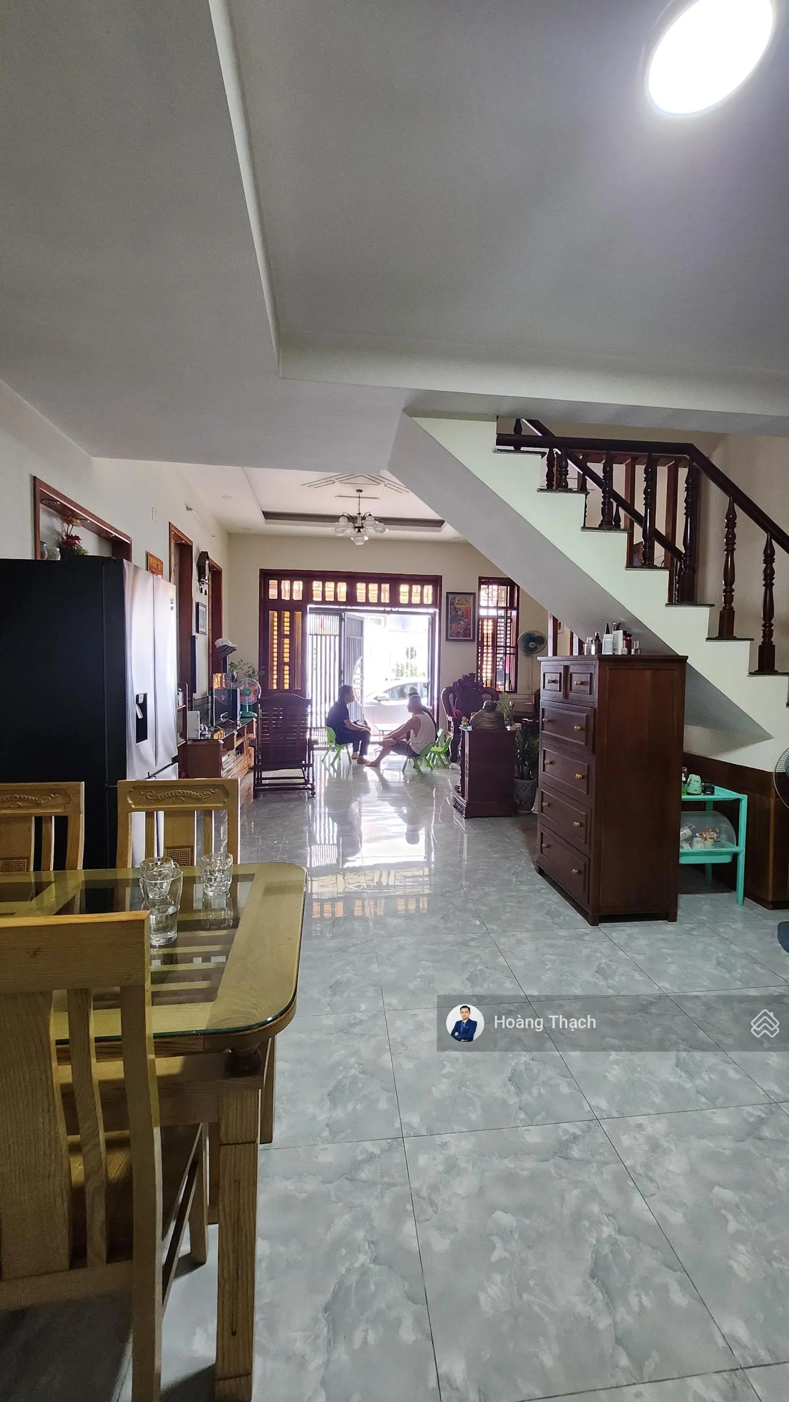 Nhà 1 trệt, 1 lầu, ngang 5.5m ngay Đông Hòa đã hoàn công