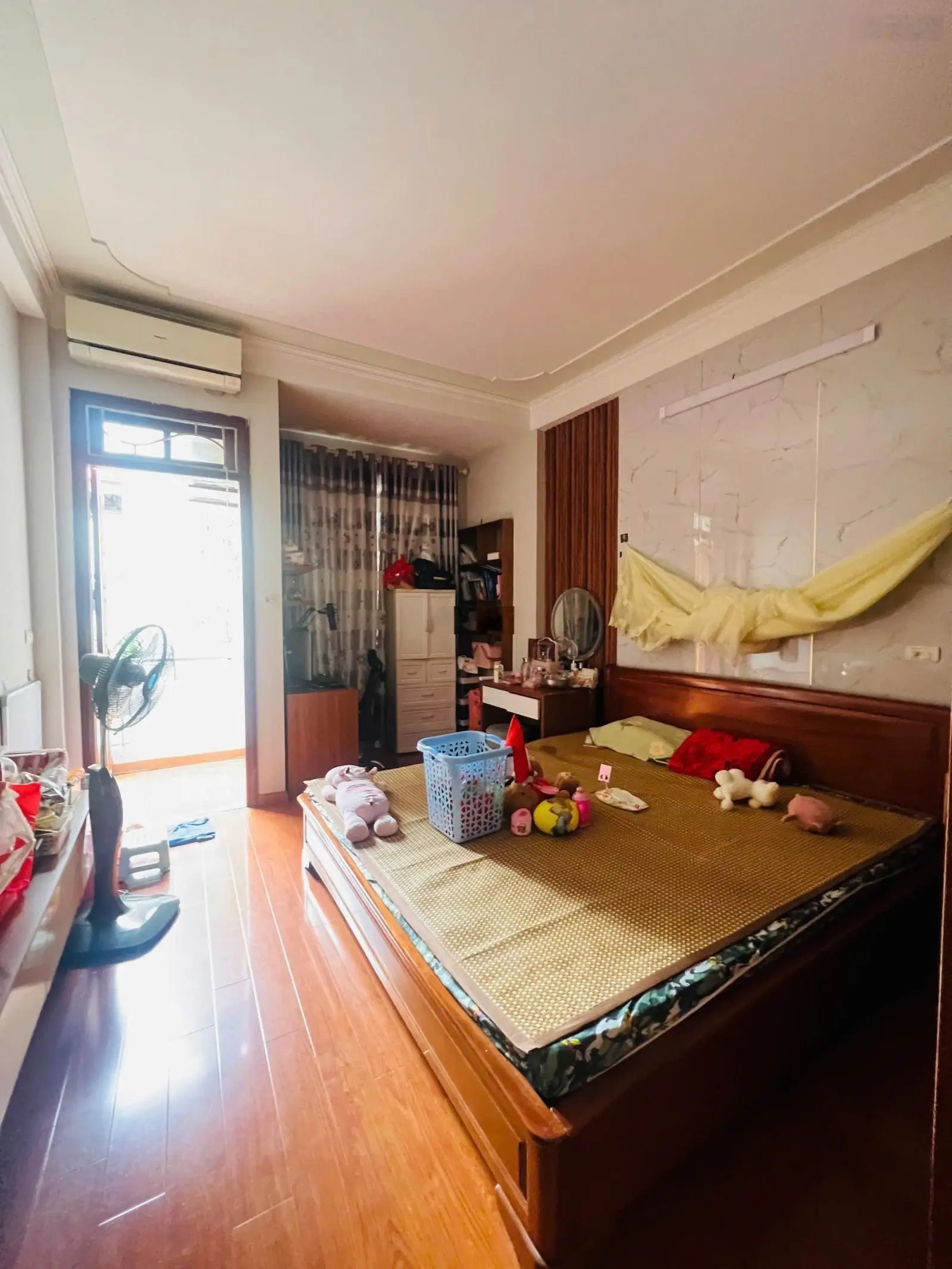 Nhà Hà Trì- Hà Cầu,Nhà nội thất đầy đủ chỉ việc mang quần áo về ở,nhà đầy đủ công năng sử dụng