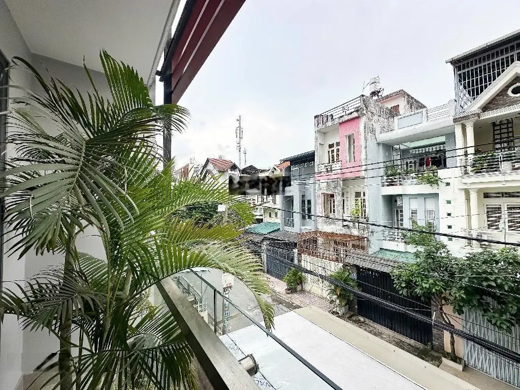 13tỷ hơn có 130m2 4 tầng 5pn khu phân lô ngay đại học công nghiệp, 2 mt nhựa trước sau p14 gò vấp