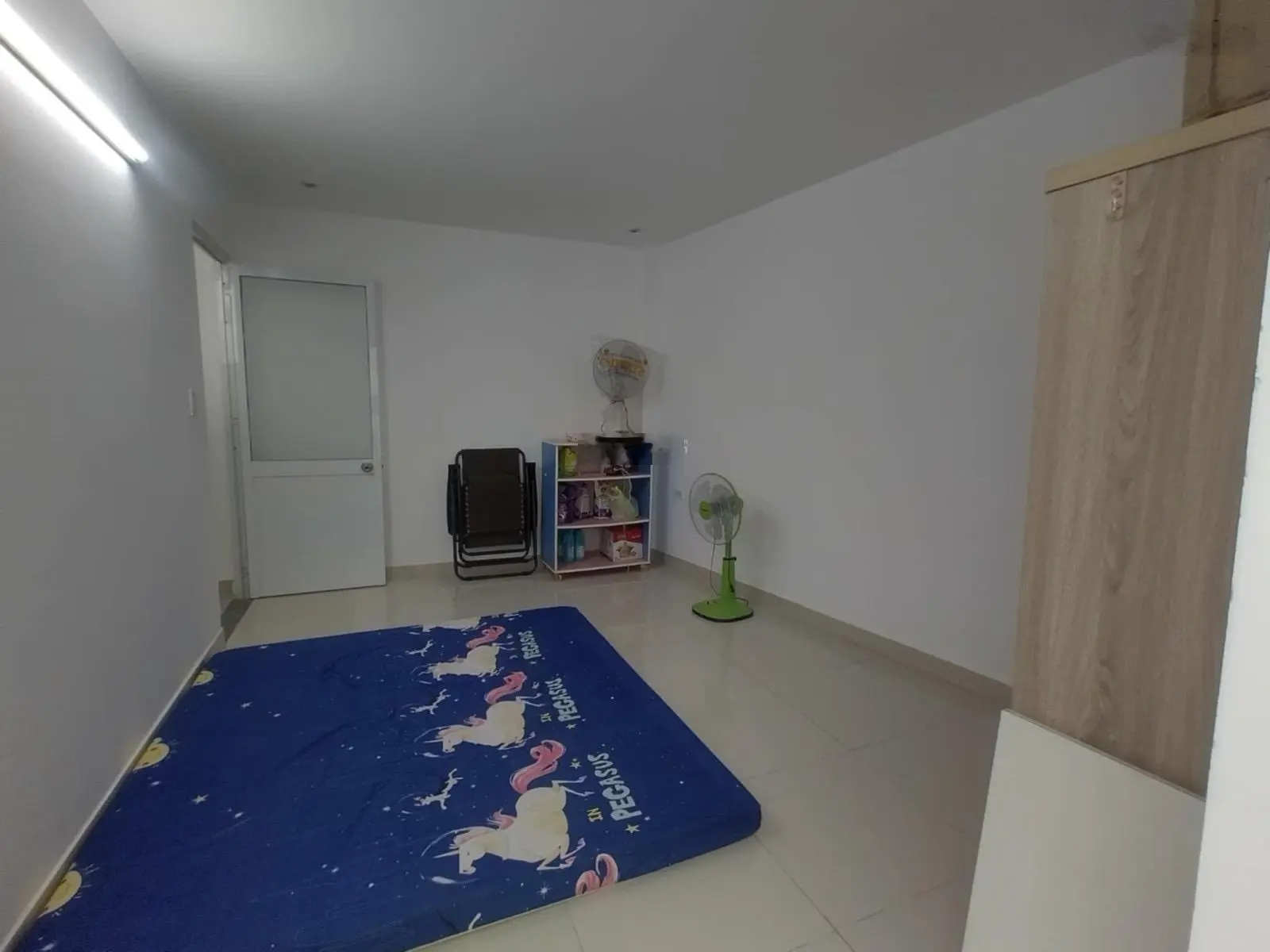 Bán nhà 2 tầng hẻm xe hơi ngang hơn 4m nở hậu công nhận hơn 70m2 Tân Chánh hiệp quận 12 chỉ 3.tỷ X