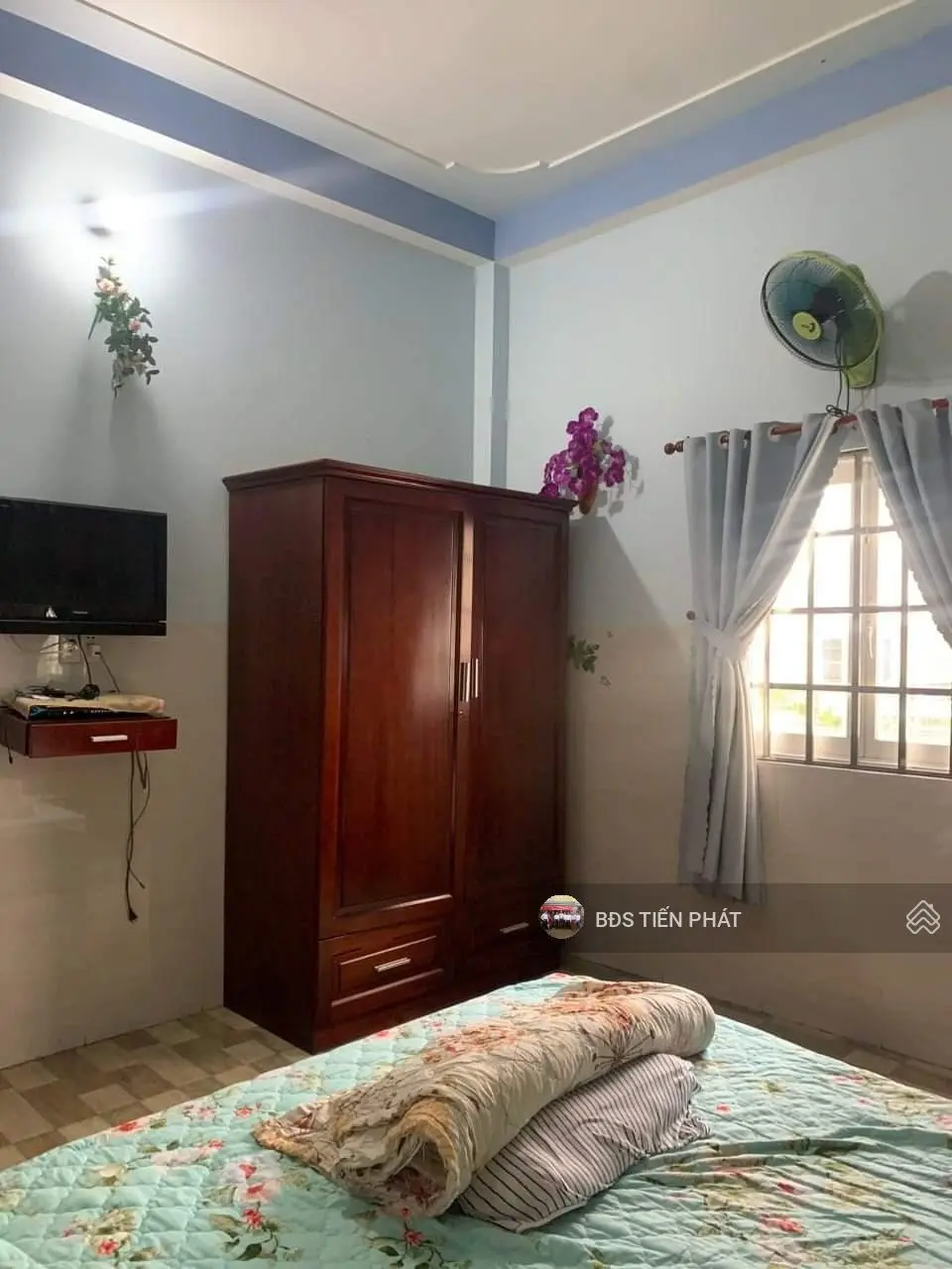 Nhà bán 350/ Lê Văn Quới, P.BHHA, Q.BT. DT: (4x17)m, đúc 1 trệt 2 lầu, ST, 4PN, 4WC. Giá 6.5 tỷ TL